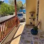 Elegant House By The Sea With Pool * Akráta